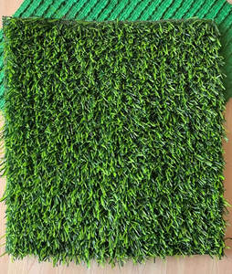 Tapis décoratif extérieur en plastique vert de tapis de <span class=keywords><strong>gazon</strong></span> <span class=keywords><strong>artificiel</strong></span> pour le balcon et la maternelle plante artificielle durable - Product Image 4