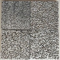 Plaques de mousse d'aluminium à cellules fermées de forme carrée de 25 mm d'épaisseur, design industriel, matériaux d'isolation thermique écologiques