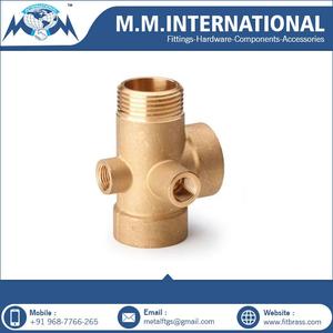 Connecteur à cinq voies en laiton d'excellente qualité pour usage industriel disponible au prix de gros de l'exportation indienne - Product Image 4