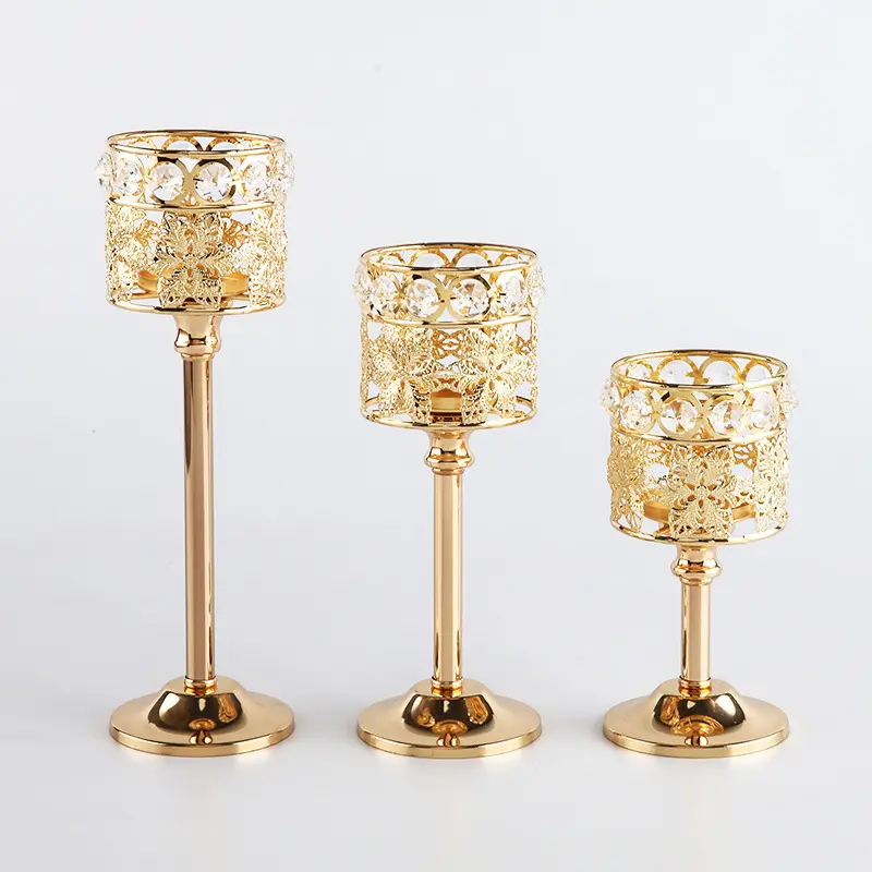 Romantic Style 17/22/27CM Gold Candlestick European Decoration Candle Holder For Party Wedding Candlelight Dinner