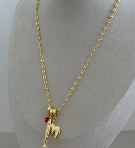 Collar de Moda con Triple Colgante Inicial Chapado en Oro de 18K y Cadena de Nariz de Cerdo - Product Image 3