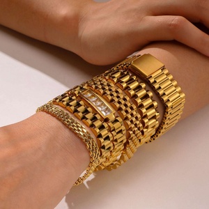 Bracelet jonc personnalisé en acier inoxydable plaqué or 18 carats avec pierres précieuses pour femmes et hommes, style bracelet de montre, vente en gros - Product Image 3