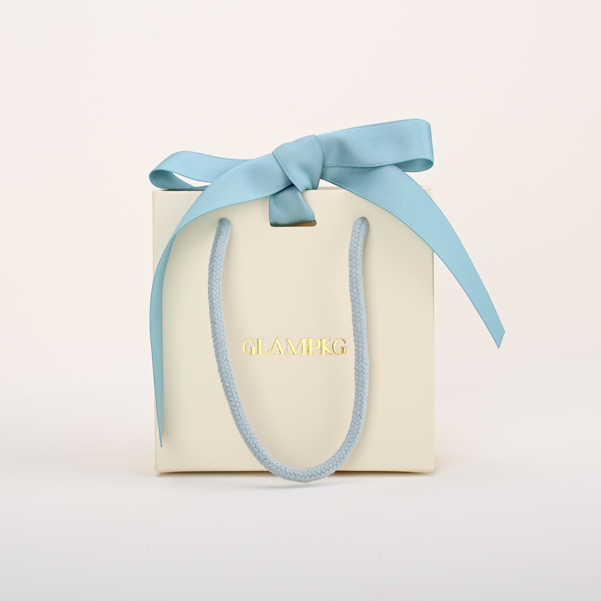 White bag +blue handle