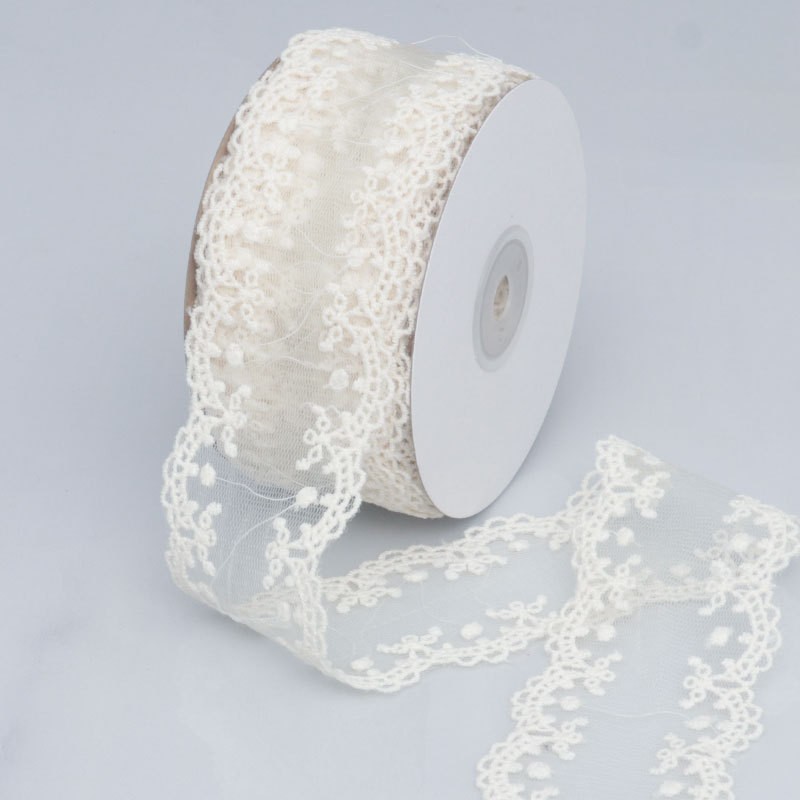 Beige-Scalloped Edge (7cm, 5 Yards)