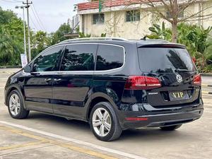 Volkswagen <span class=keywords><strong>Sharan</strong></span> <span class=keywords><strong>2018</strong></span> 380TSI, MPV con Tracción Delantera, Puertas Laterales Deslizantes Dobles, Asientos Traseros Plegables, Bajo Consumo de Combustible, Vehículo Familiar Estable - Product Image 5