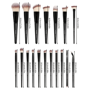 Lot de 18 pinceaux de maquillage noirs personnalisables avec logo OEM, 5 houppettes triangulaires, sac en velours, outils en poils synthétiques – Vente en gros directe usine - Product Image 2