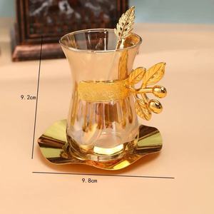 M Moyen-Orient Luxe Style Doré Noir Tasse À Thé Soucoupe Cuillère À Café Ensembles Café Maison Tasse À Thé Parfumée Tasse À Thé Espresso <span class=keywords><strong>Verre</strong></span> À Liqueur - Product Image 4