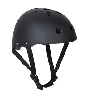 Casco per bambini di alta qualità protezione pattinaggio Scooter equitazione ciclismo bicicletta casco per bambini