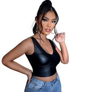 Nouveau débardeur court sans manches en cuir PU pour femme, col en V, coupe ajustée, style décontracté, streetwear, clubwear, prêt à être expédié - Product Image 5