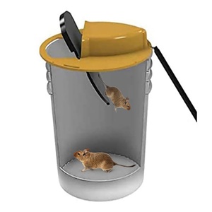 Trampa para Ratones Humana, Reutilizable, de Plástico, con Tapa Abatible, para Cocina, Jardín, Interiores y Exteriores - Product Image 4