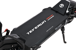 สกู๊ตเตอร์ไฟฟ้า US STOCK 25 Teverun Fighter Supre-me Ultra 72V 60AH แบตเตอรี่กำลังสูง ความเร็ว 110 กม./ชม. ระบบจัดการแบตเตอรี่อัจฉริยะ (Smart BMS) พร้อม GPS รุ่น Fighter Supre-me Ultra - Product Image 5