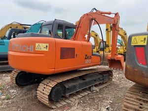 รถขุดตีนตะขาบมือสองสีส้ม รุ่น ZAXIS 120 ขนาด 12 ตัน ระบบไฮดรอลิก พร้อมเครื่องยนต์ฮิตาชิ รุ่น ZX120 สำหรับงานก่อสร้างและงานดิน - Product Image 2