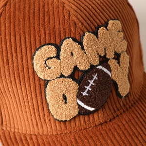 Casquette de baseball sportive multi-designs en velours côtelé chenille avec patch 3D brodé 100% coton pour hommes et femmes - Product Image 3
