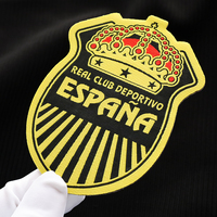 Großhandel New Style Hochwertige benutzer definierte gestickte Marke Logo Merrow Eisen auf Stoff gewebte Patch Kleidungs stück Etiketten für Kleidung