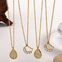 Collier pendentif en forme d'oreille de chat YF8173 élégant et polyvalent, plaqué or 18 carats, acier inoxydable imperméable