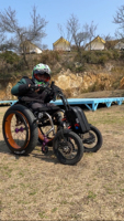Accessoire de handbike à double roue pour fauteuil roulant - Kit de conversion de vélo à main tout-terrain réglable pour la mobilité et les activités sportives en extérieur