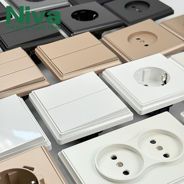 Hot Sale PC Material 2-Way Electrical Home Socket Eu Standard German French Type Plug Power Sockets Electric Light Wall Switch