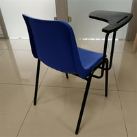 Chaises d'école et de bureau modernes en plastique avec tablette porte-livre, empilables, écologiques, pour appartement et usage extérieur – Vente en gros