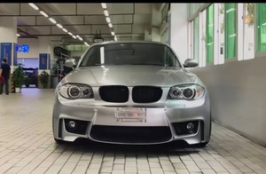 Kit di Conversione Completo 1M per <span class=keywords><strong>BMW</strong></span> <span class=keywords><strong>E82</strong></span> E87 E88: Paraurti Anteriore, Griglia, Gruppo Luci Fendinebbia - Product Image 6