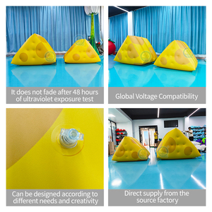 Inflable Publicitario Triangular Duradero con Forma de Queso, Fácil de Instalar, Perfecto para Exposiciones Temáticas de Comida - Product Image 2