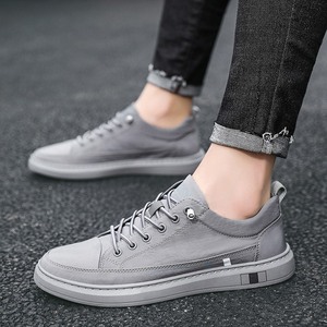 Chaussures décontractées en soie glacée pour hommes, légères et respirantes, idéales pour le skateboard et le confort de la marche - Product Image 3