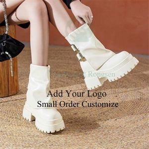 Botas de Mujer con Tacón Alto y Plataforma, Estilo Moderno, con Abertura en la Parte Superior - Product Image 3