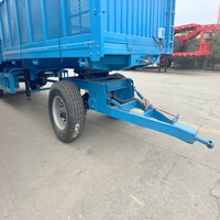 Remorque agricole et de transport de marchandises générales à double essieu avec barre de traction et poteaux de clôture, fabriquée sur mesure en usine