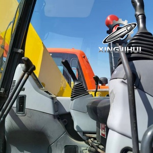 Excavatrice d'occasion Komatsu 78US-6, marque japonaise d'origine, 7 tonnes, petite taille, sur chenilles en caoutchouc. - Product Image 2