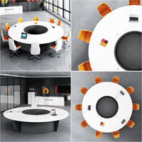 Bureau de conférence italien design peint Grande table et chaises de réunion circulaire blanche Ensemble table de conférence 8 personnes avec prise de courant