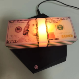 Lámpara Nocturna Creativa HCNT con Modelo de Dólar Flotante, Luz de 16 Colores con Control Remoto, un Producto Moderno y Tecnológico - Product Image 3