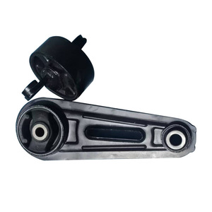 Pièces moulées en EPDM, forme irrégulière personnalisée, moulage en caoutchouc noir pour usage automobile - Product Image 2