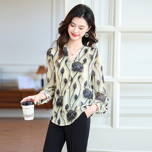 European Style Printed Collared Three Quarter Sleeve Shirt Women Floral Print Chiffon Loose Fit Elegant Top Everyday Wear - Product Image 2