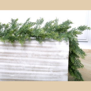 Umind <span class=keywords><strong>2025</strong></span> thiết kế mới nóng bán phổ biến giáng sinh Vòng hoa PE mềm giáng sinh Vòng hoa cho trang trí - Product Image 5