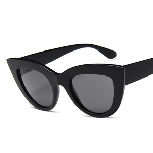 Moda europea e americana alla moda grande montatura nera UV400 lenti occhi di gatto Designer Y2K occhiali da sole Unisex stile rettangolo - Product Image 2
