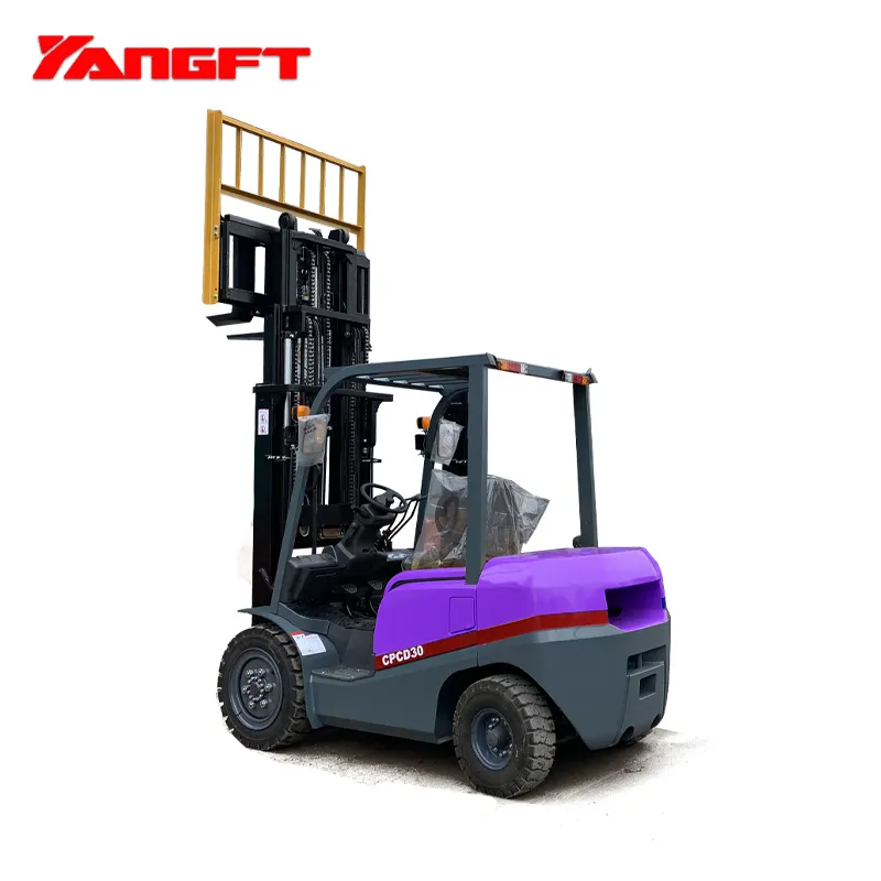 YangFT 20ft 40ft Container full free triplex mast 4.5m 4.3m 3m 3 tonnellate carrello elevatore con motore diesel