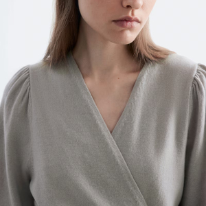 Women's New Design 100% Merino Wool Knit Sweater <strong>Jumper</strong> V-neck <strong>Wrap</strong> Cardigan Sweater With Long Puff Sleeves - Product Image 5