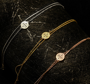 Bracciale Regolabile in Acciaio Inossidabile a Due Strati con Charm Rotondi in Oro 18K/Argento/Oro Rosa, Non Allergizzante, per Donne - Product Image 1