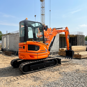 Offre Spéciale – Nouvelle Mini-Excavatrice sur Chenilles Lonking CDM6025 de 2,65 Tonnes – Moteur Haute Efficacité – Approvisionnement Direct Usine – Chenilles en Caoutchouc Compactes - Product Image 1