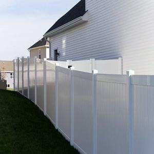 سياج بلاستيكي أبيض عالي الجودة من البي في سي وأعمدة بالجملة، ألواح سياج فينيل للخصوصية بطول 6 أقدام، سياج خارجي للحدائق - Product Image 3