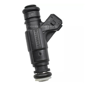 Inyector de Combustible 0280156061 Para Motor de Gasolina Volkswagen Golf Jetta Audi 1.8 - Product Image 2