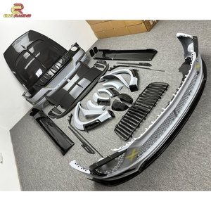 Kits de Conversión de Carrocería MSY Style en Fibra de Carbono Parcial para Bentley Bentayga 2020-UP: Faldones Laterales, Parachoques, Capó, Alerón y Rejilla - Product Image 2