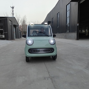 Véhicules électriques compacts 4 roues, 2 portes, 4 places, économiques, à moteur 300 kW, de haute qualité, fabriqués en Chine, à vendre - Product Image 6