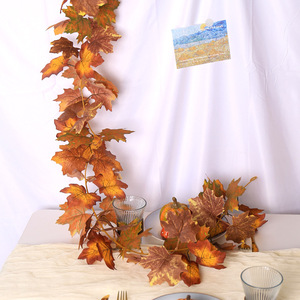 Guirnalda de Hojas de Arce Artificiales de 2 Metros de Largo, Flor de Seda, Decoración para el Hogar y Exteriores, Decoración de Halloween - Product Image 3