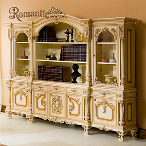 <span class=keywords><strong>Bibliothèque</strong></span> Classique de Luxe Française, Finition Crème et Or, Vitrine en Bois Sculpté à la Main avec Portes Vitrées pour <span class=keywords><strong>Bibliothèque</strong></span> de Villa - Product Image 1