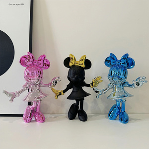 Scultura <span class=keywords><strong>di</strong></span> <span class=keywords><strong>Topolino</strong></span> e Minnie Dipinta a Mano in Resina, Modello Cuore d'Amore, Ornamento Lucido per Arredamento Casa, <span class=keywords><strong>Topolino</strong></span> Cartoon per Arte - Product Image 3