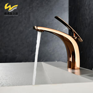 Robinet de lavabo tout en cuivre brossé doré, mitigeur pressurisé pour salle de bain/lavabo, noyau en céramique refroidi par eau, chaud et froid - Product Image 2