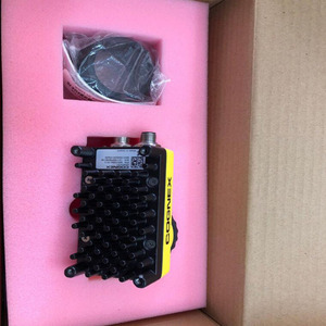 กล้องอุตสาหกรรม Cognex Is5603-01 สำหรับอ่านบาร์โค้ดแบบสแกนพื้นที่ ขนาด 80x50x30 มม. - Product Image 2