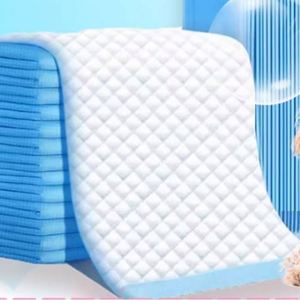 แผ่นรองซับฉี่สุนัขแบบกันน้ำ ซึมซับดีเยี่ยม ใช้แล้วทิ้ง - Product Image 4