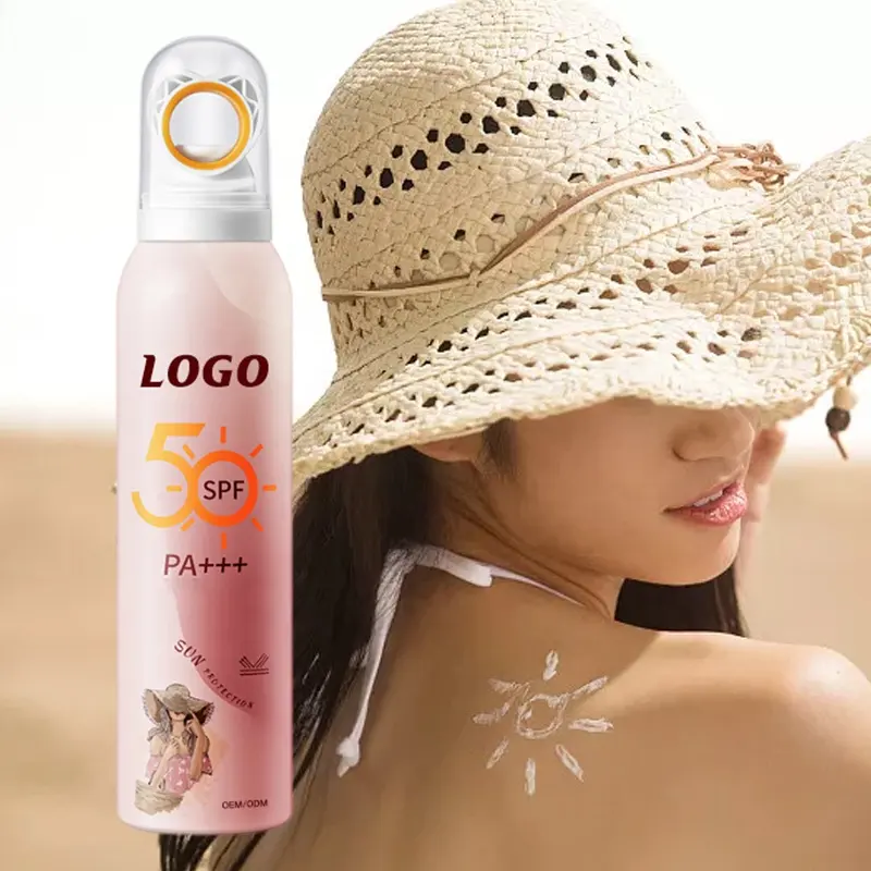 Logo personnalisé OEM, échantillon gratuit, isolateur Uva Uvb peau Aqua blanchiment naturel biologique SPF 50, crème solaire pour le visage et le corps