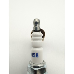 Bujías de Encendido para Automóvil 95519058 para Cadillac Honda, Motor de Gasolina, Tipo Estándar - Product Image 3